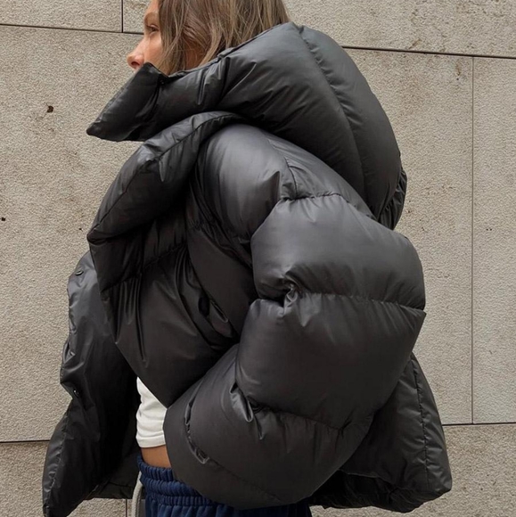 Black Puffer Jacket - Picture 1 of 8